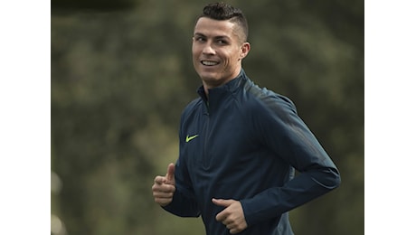 Real Madrid, Ronaldo sorride: “Pensano che non sono umano, ma lo sono”