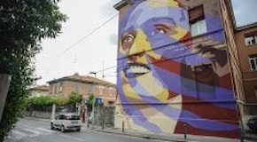 Già danneggiato da una scritta il murale dedicato a Irma Bandiera, eroina della Resistenza bolognese