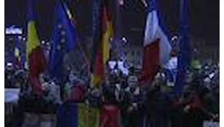 Romania: notte di festa a Bucarest dopo la vittoria della piazza