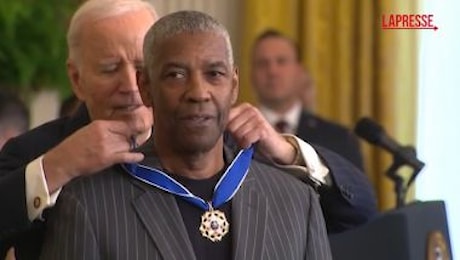 Usa: Hillary Clinton e Denzel Washington ricevono Medal of Freedom