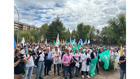 Più sicurezza negli ospedali: medici, infermieri e sanitari manifesteranno il 20 novembre a Roma