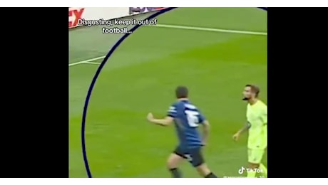 Smentita la bugia di Inigo Martinez: sputo chiarissimo ad Acerbi, il video che lo incastra