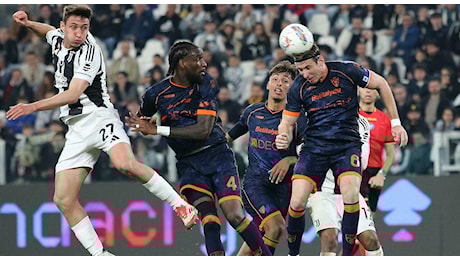 Non basta il gol di Baschirotto nel finale: il Lecce sconfitto dalla Juventus. Ora la sfida salvezza con il Como