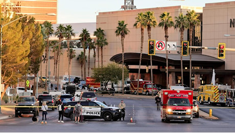 L’esplosione della Tesla di fronte al Trump Hotel: perché si indaga sul collegamento con New Orleans