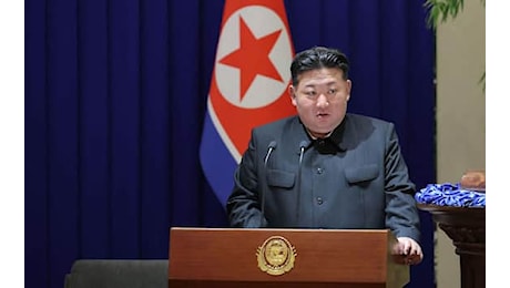 Tensione tra le due Coree, Kim Jong convoca vertice sicurezza