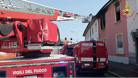 Incendio in abitazione a Cesano: gravissimi anziana mamma e figlio