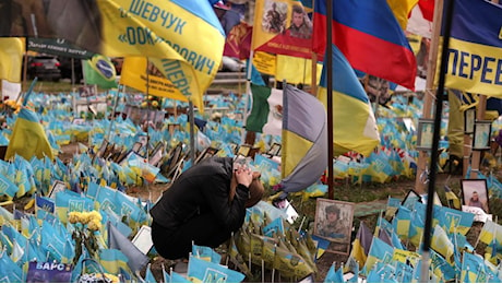 Ucraina tra attacchi e diserzioni: «Le nuove leve vanno nel panico»