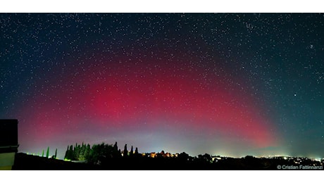 Aurora boreale immortalata da due fotografi maceratesi, ecco lo spettacolo della natura