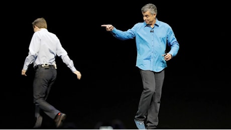 Tra 10 anni potremmo non avere più bisogno di un iPhone secondo Eddy Cue