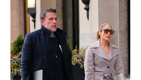 Jennifer Lopez vuole farsi rimborsare da Ben Affleck: È tirchio, ha pagato sempre lei