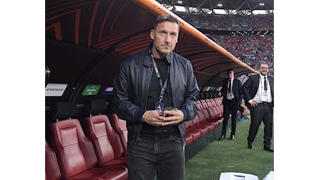 Totti: De Rossi parafulmine, rischia di fare la fine di Mourinho