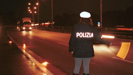 Incendio in autostrada: nove chilometri di coda tra il bivio A1 per la Direttissima e Sasso Marconi