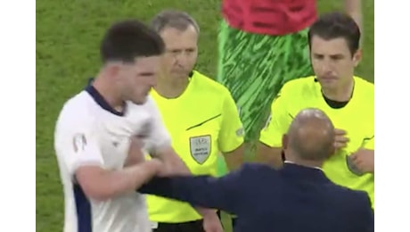 Calzona insultato da Declan Rice nell'acceso finale di Inghilterra-Slovacchia: offeso sulla calvizie