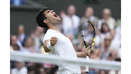Wimbledon, Alcaraz si conferma campione: Djokovic sconfitto in 3 set