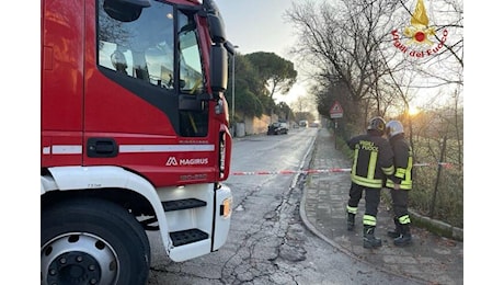 Incidente ad Ancona, due morti. E' allarme per fuga di gas