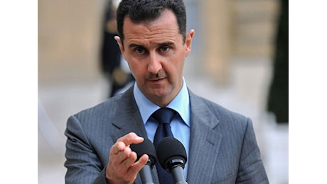 Siria, l’ultimo giorno di Assad presidente: “Mai pensato alla resa”