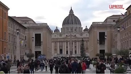 VIDEO Giubileo 2025, piazza San Pietro a Roma blindata: controlli serrati ai varchi