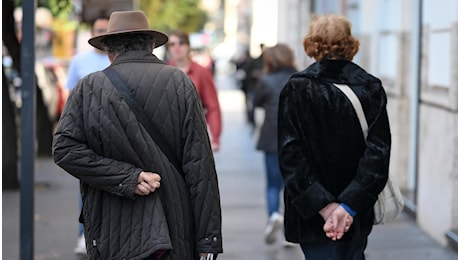 Le pensioni minime cresceranno di meno di due euro al mese, niente aumenti in Manovra