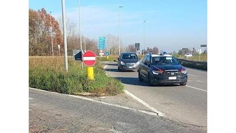 Accoltellata in strada a Guastalla, fermato l'ex fidanzato