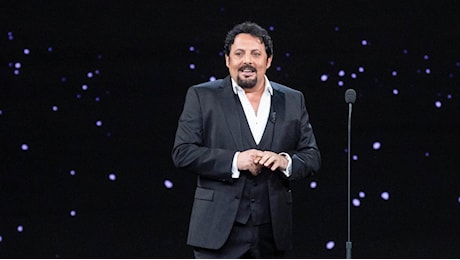 Enrico Brignano: “La sana noia di quando ero un bimbo non è più di questi tempi”