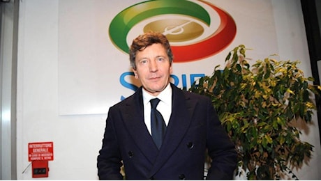 Simonelli-Casini scontro per la Lega di serie A: le dimissioni da Mondadori, Mediaset e Fininvest non bastano ancora