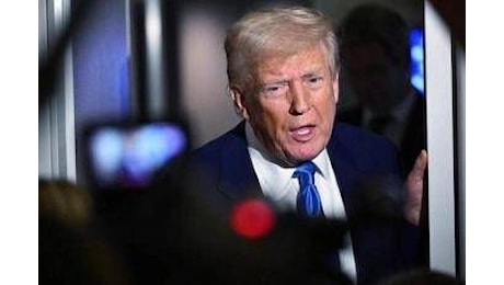 Dazi, Trump: Non disponibile a ritirare tariffe 145% contro Cina