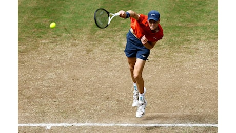 Sinner arriva a Wimbledon con un titolo su erba e il numero uno del ranking