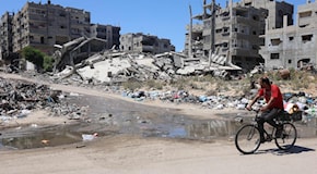 Israele - Hamas in guerra, le notizie di oggi in diretta | Onu: il 90% della popolazione di Gaza sfollata almeno una volta dall'inizio del conflitto