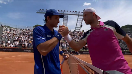 Passaro sciocca Dimitrov: highlights Roma