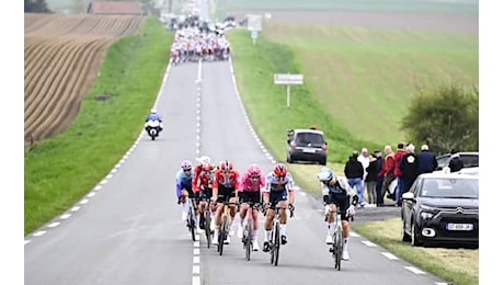 Parigi Roubaix 2025, la gara di ciclismo in diretta live