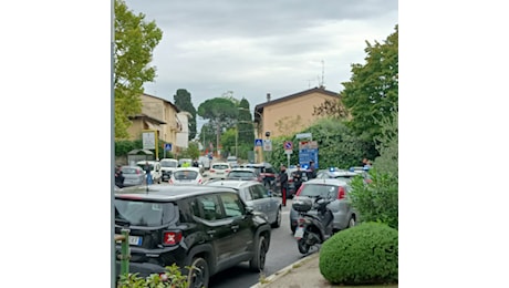 Tragedia a San Casciano, femminicidio a Chiesanuova: trovata morta in bottega