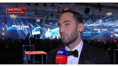 Calhanoglu: “Inter ‘favorita’? Fa piacere ma lo dicono per strategia. E ancora non siamo…”