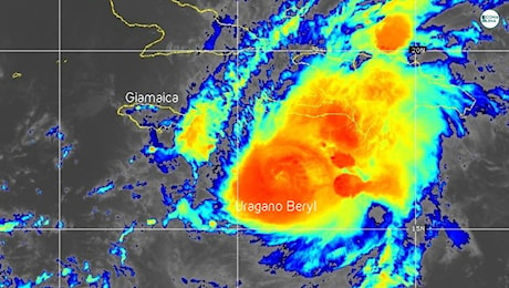 Uragano Beryl devasta i Caraibi con venti oltre i 200km/h e onde di tempesta oltre i 2 metri e mezzo