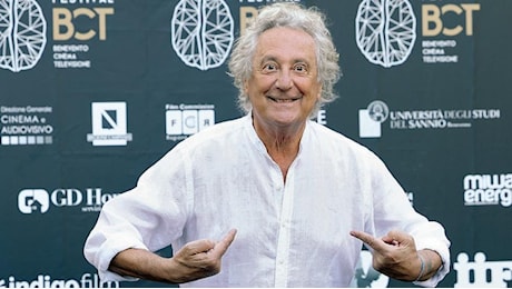 Iacchetti: «Mi stupivo che Maddalena Corvaglia mi amasse così tanto. Con Morandi non parlo più»