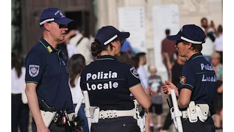 Salone dell'Auto di Torino, vettura da rally sulla folla: 15 feriti