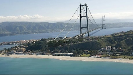 Ponte sullo Stretto, il ministero dell’Ambiente autorizza il progetto ma con prescrizioni. Cosa succede ora