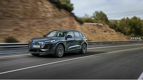 Audi Q6 e-tron: comfort, prestazioni e 600 km con un pieno. Come va il Suv elettrico