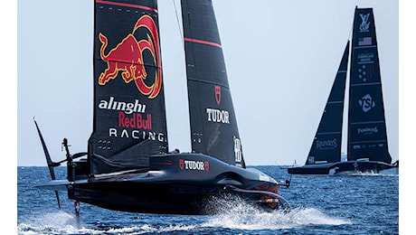 Il vento cala dopo due prove nella seconda giornata della Louis Vuitton Cup