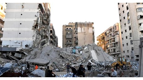 Beirut, '10 morti in raid israeliani nell'est del Libano'