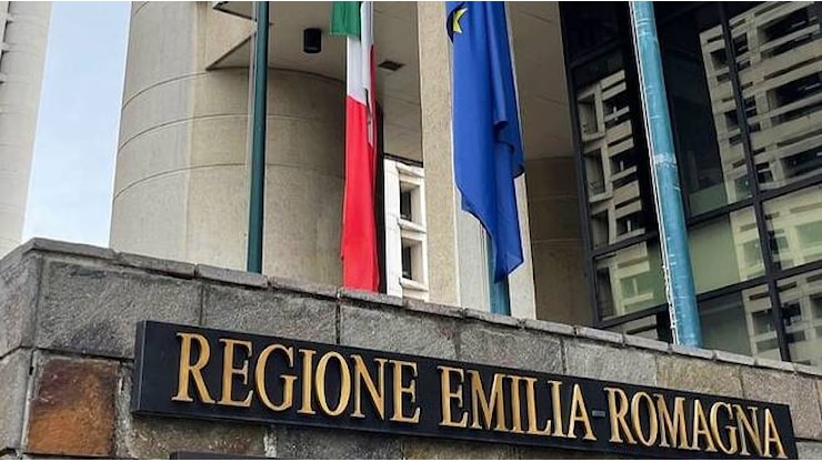 Cessate il fuoco, riconoscimento dello Stato di Palestina e sanzioni ad Israele: la maggioranza in Regione firma la risoluzione - RavennaNotizie Cessate il fuoco, riconoscimento dello Stato di Palestina e sanzioni ad Israele: la maggioranza in Regione firma la risoluzione - RavennaNotizie