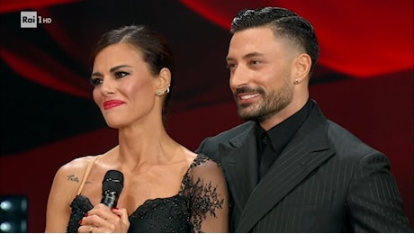 Ballando con le stelle, Bianca Guaccero svela: Ecco quando è scattato il primo bacio con Giovanni