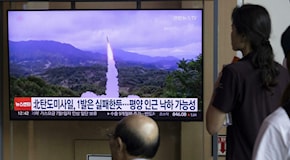 Corea, sempre più tensione tra Nord e Sud: cosa sta succedendo tra esercitazioni militari, nuove alleanze, fake news e satelliti russi