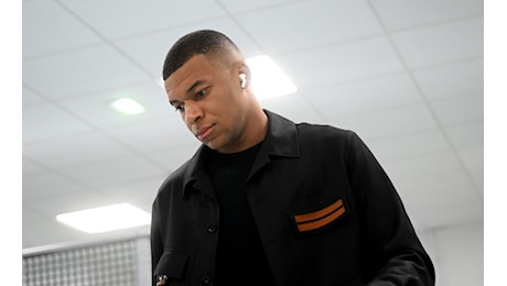 Mbappé ammette il rapporto consensuale con una donna: cosa c'è scritto nello scambio di messaggi