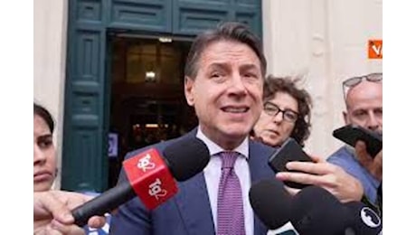 Conte: '4,5 mln di persone rinunciano alle cure, ma il Governo preferisce fare blitz sulla Consulta'