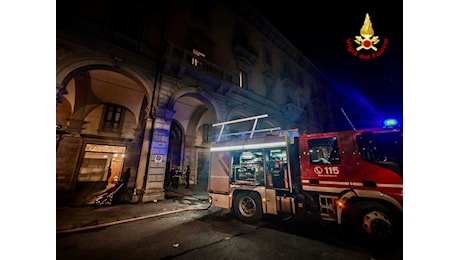 Torino, incendio in un appartamento in centro: morta ragazza di 25 anni