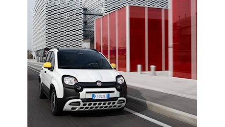 Il mercato dell'auto cala ancora a ottobre, ma Fiat Panda resta al comando delle preferenze