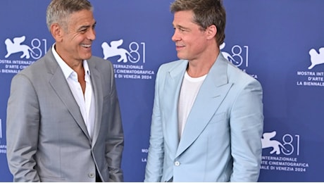 Wolf, George Clooney scherza sull'amicizia con Brad Pitt: Lavorare con lui? Un disastro