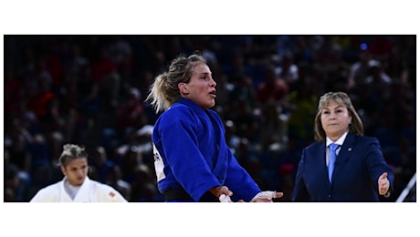 Olimpiadi di Parigi, lassù qualcuno ci odia: dal judo alla scherma, Italia punita dagli arbitri