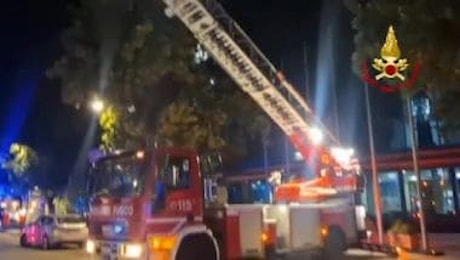 Incendio in hotel ad Abano Terme, salvata una famiglia dalle fiamme