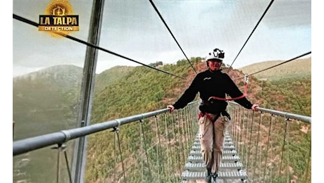 La Talpa, anticipazioni | Prova sul ponte tibetano di Sellano | Video